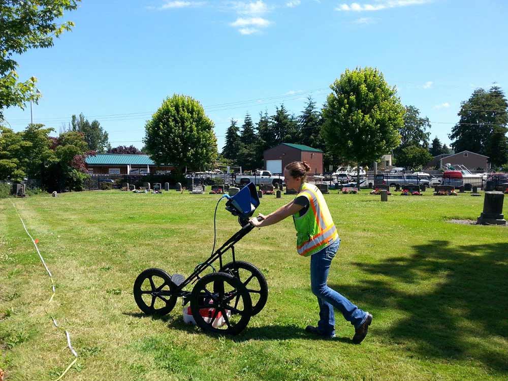 GPR scan in graveyard