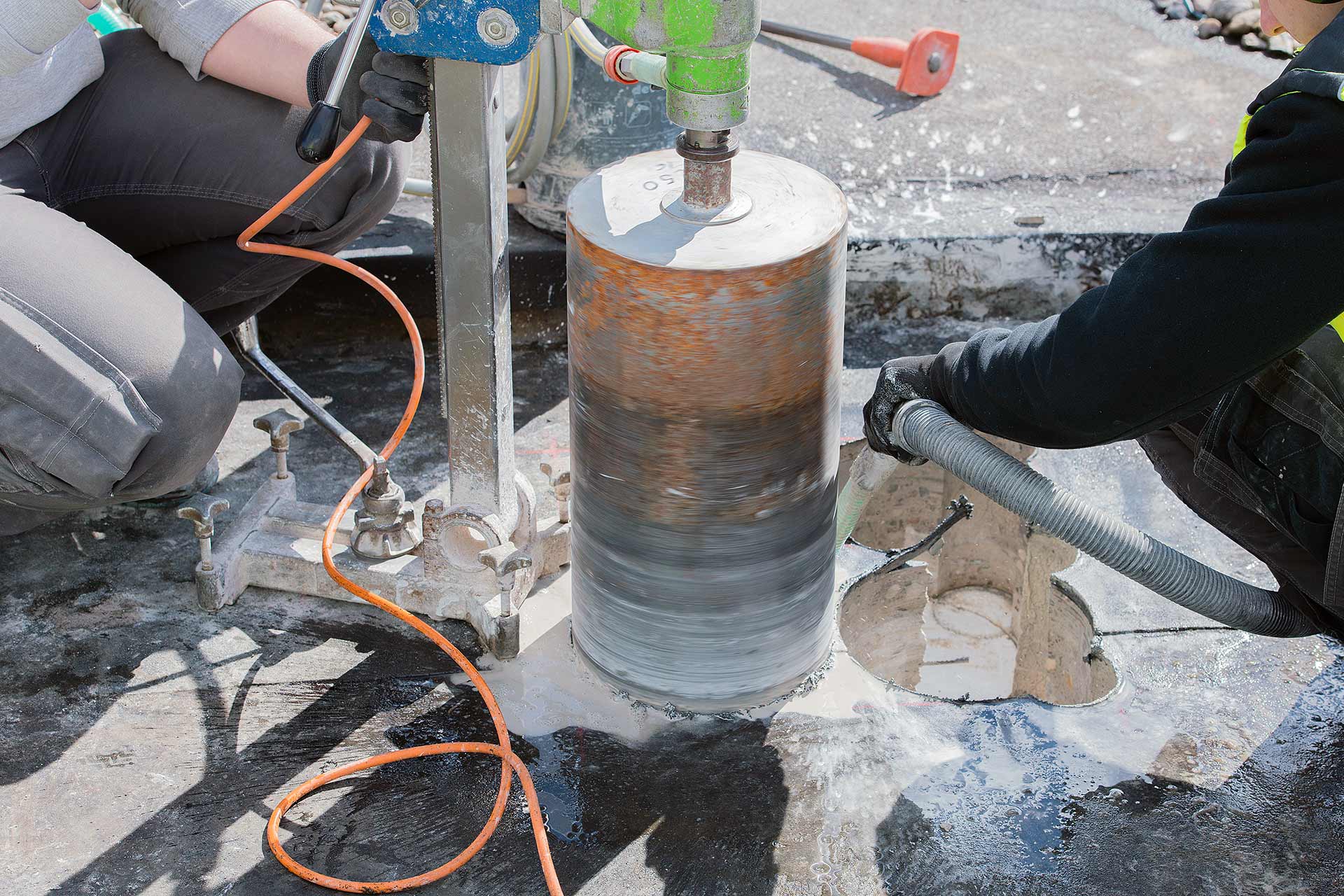 Core Drilling with Diamond Blades Penhall